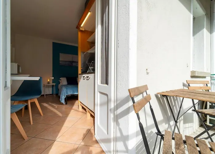 Azure Comfort * Bellagio