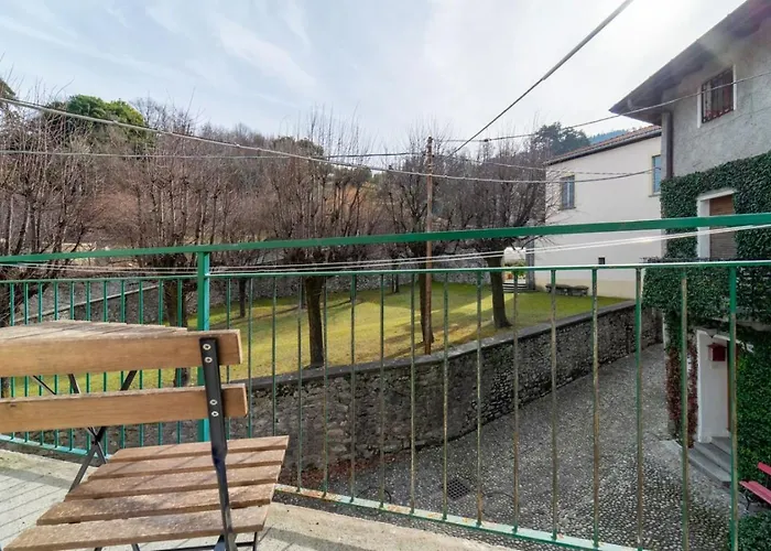 Azure Comfort * Bellagio